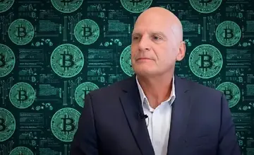 Аналітик Bloomberg Майк МакГлоун заявляє: «Падіння триватиме, якщо Bitcoin не перевищить $74,000»