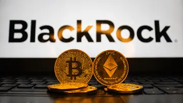 Bitcoin та Ether ETF залучили 220 мільйонів доларів під керівництвом Blackrock