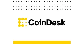 Биткойн приближается к 81 тыс. долларов; XRP и ADA падают, так как трейдеры готовятся к тарифной войне впереди