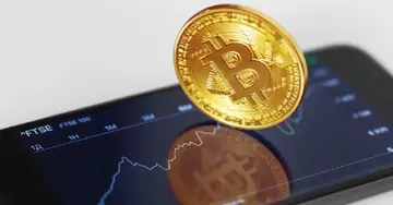 Біткоїн наближається до підтримки на $81,500 у міру зростання ведмежого настрою: що далі для ціни BTC?