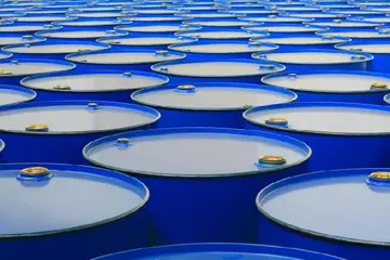 Біткоїн залишився на рівні $64,000, оскільки нафта досягла місячного максимуму, а продажі Kimi AI продовжуються.