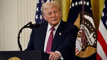 Це може коштувати вам до 6 мільйонів доларів, щоб пообідати з Дональдом Трампом