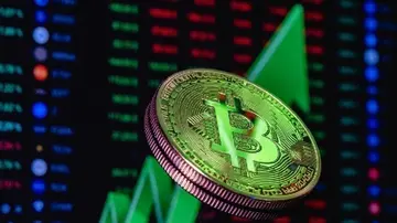 Чи перевищує ціну Bitcoin (BTC) ринкову вартість, чи недооцінений? Ось що думають аналітики