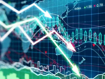 Чи потрібно Федеральній резервній системі зменшити ставки зараз? Bitcoin знову опустився нижче $113,000 після ISM Services PMI