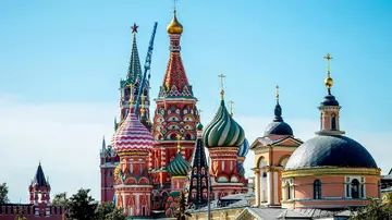 Чому друга за величиною у світі країна з видобутку біткойнів закриває установки у своїй столиці