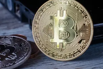 Ціна Біткойна знову на рівні підтримки у $88K: Чи готується BTC до наступного великого кроку?
