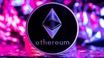 Ціна Ethereum досягає нового рекорду, оскільки ведмеді домінують, біткойн знижується