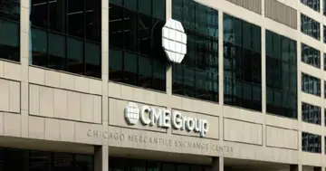 CME Group запускає ф'ючерси на криптоіндекс Nasdaq, що охоплює Bitcoin, Ether та XRP, оскільки денні обсяги торгів зросли на 43% цього року.