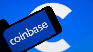 Coinbase зберігає 81% з 140 мільярдів доларів криптоактивів, що утримуються американськими ETF