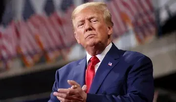 Дональд Трамп говорить про секретну угоду між альткойнами та компанією, що управляє 1 трильйоном доларів!