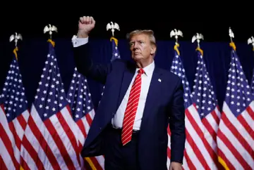 Дональд Трамп відкриває гаманці: він зробив величезну обіцянку в $5,000! Як це вплине на біткойн та альткойни?