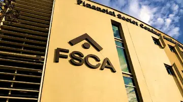 FSCA предупреждает южноафриканских инвесторов избегать нелицензированных крипто-компаний