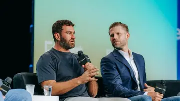 Компанія World Liberty Financial повідомляє у заяві до SEC, що її фірма AI Financial може не пережити цей рік