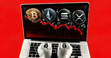 Крипторинок втратив 360 мільярдів доларів у жовтні, оскільки Solana та Ethereum стали лідерами за втратами.