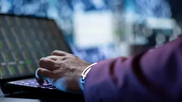 MemeCore виходить на Nasdaq завдяки угоді на 1 мільярд доларів