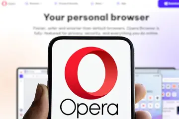 «Ми мали заборонити криптовалюти», — каже співзасновник Opera.