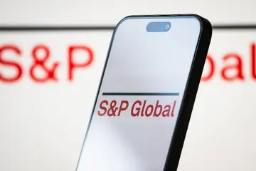 Новый индекс S&P сочетает 15 криптовалют с 35 акциями, связанными с криптовалютами
