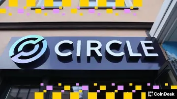 Обсяги USDC компанії Circle перевищили обсяги USDT від Tether вперше з 2019 року, що призвело до підвищення цілей цін на продаж.