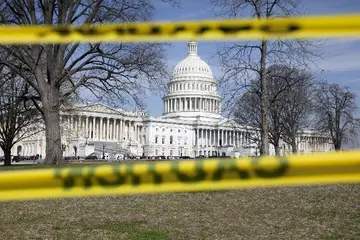 Ось що відбудеться з ETF Solana та Litecoin під час shutdown уряду США