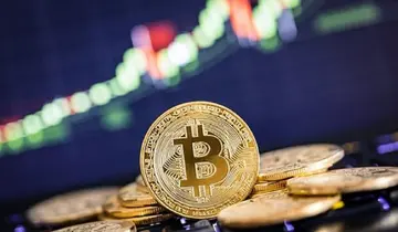 Прогноз ціни на біткойн: BTC може зрости до 76 тисяч доларів перед падінням на середньому терміні.