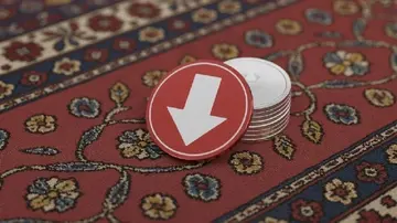 Серед найбільших програвших через спад криптовалют: компанія, що зазнає величезних втрат, розпродала свої активи