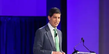 Що трапиться з ціною Біткоїна, коли Кевін Уорш стане головою Федрезерву? Чи піде вона вгору чи вниз?