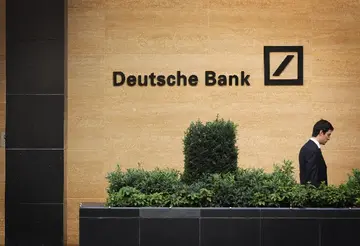 Шок від Deutsche Bank: Запуск криптосхову Bitcoin супроводжується курсом BTC на рівні 75 500 доларів