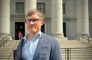Суд присяжних у справі Романа Шторма не зміг ухвалити рішення, суддя закликав їх продовжити обговорення