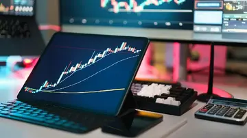 Трейдери XRP ставлять на відскок, оскільки ціна знижується до 1 долара, а песимістичні настрої зростають