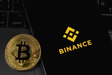 $500 мільйонів USDT покинули Binance одночасно, оскільки ціна біткоїна відновилася до $65,000