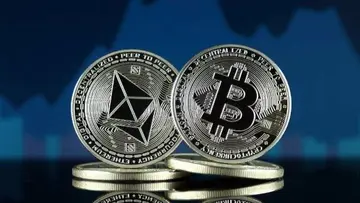 $536 млн давления на продаж: Почему упали цены на Bitcoin и Ethereum
