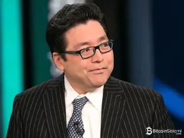 Великий бик Ethereum Том Лі знову говорить: "Ми на завершенні міні-криптозими!" Каже він, наводячи ціну та дату для...