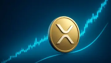XRP подає рідкісні сигнали про дно, аналітики прогнозують прорив до $14–$18