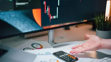 XRP відстає в крипто-відновленні, незважаючи на те, що ETF продовжують приваблювати інвестиції