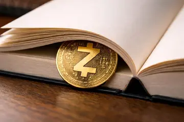 ZEC у консолідації після різкого зниження, націлений на потенційний прорив на рівні 260 доларів